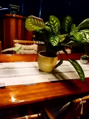 Tavolo della sala da pranzo